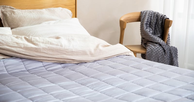 Dormez mieux avec la couette parfaite pour lit 140 : nos conseils