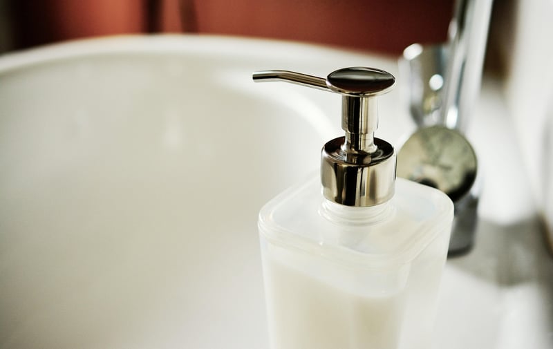 Idée rangement salle de bain 2026 : optimisez avec des paniers astucieux